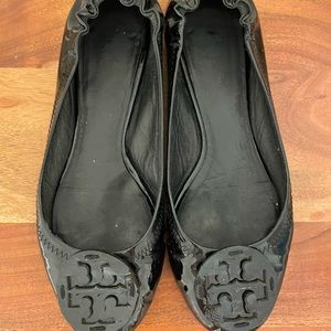 Tory Burch black patent leather flats no size tag